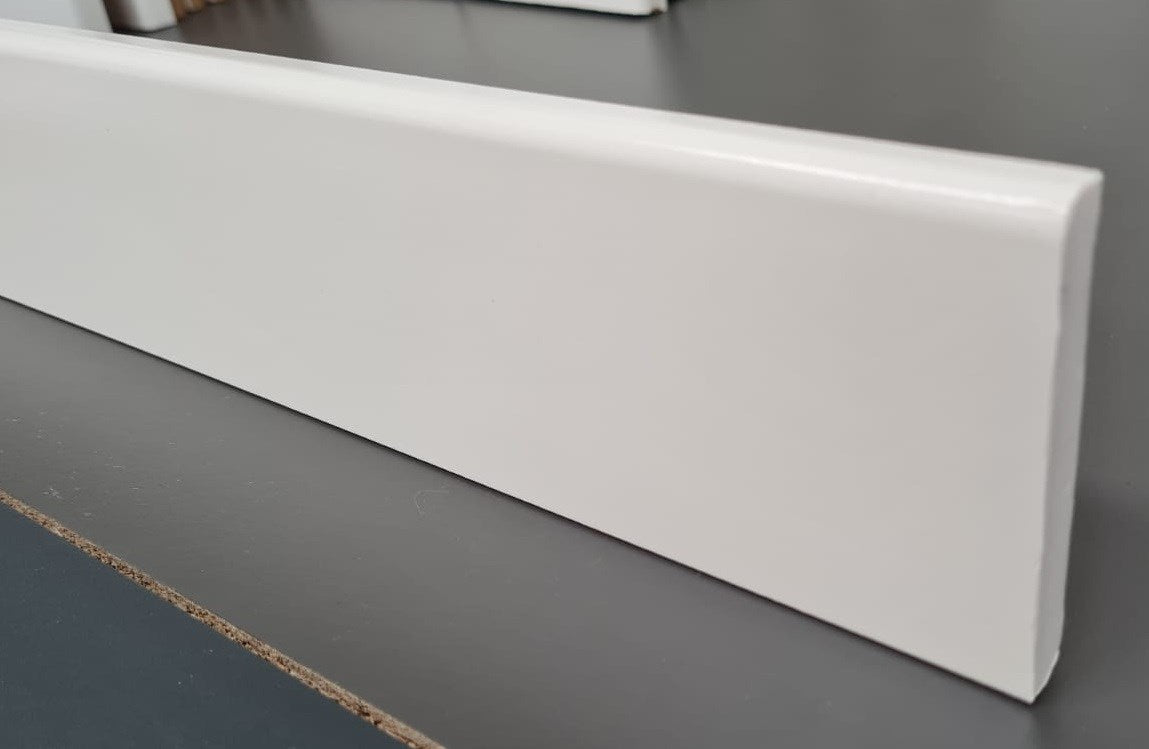 RODAPIE CERAMICO BLANCO MATE 10X60 (ML)