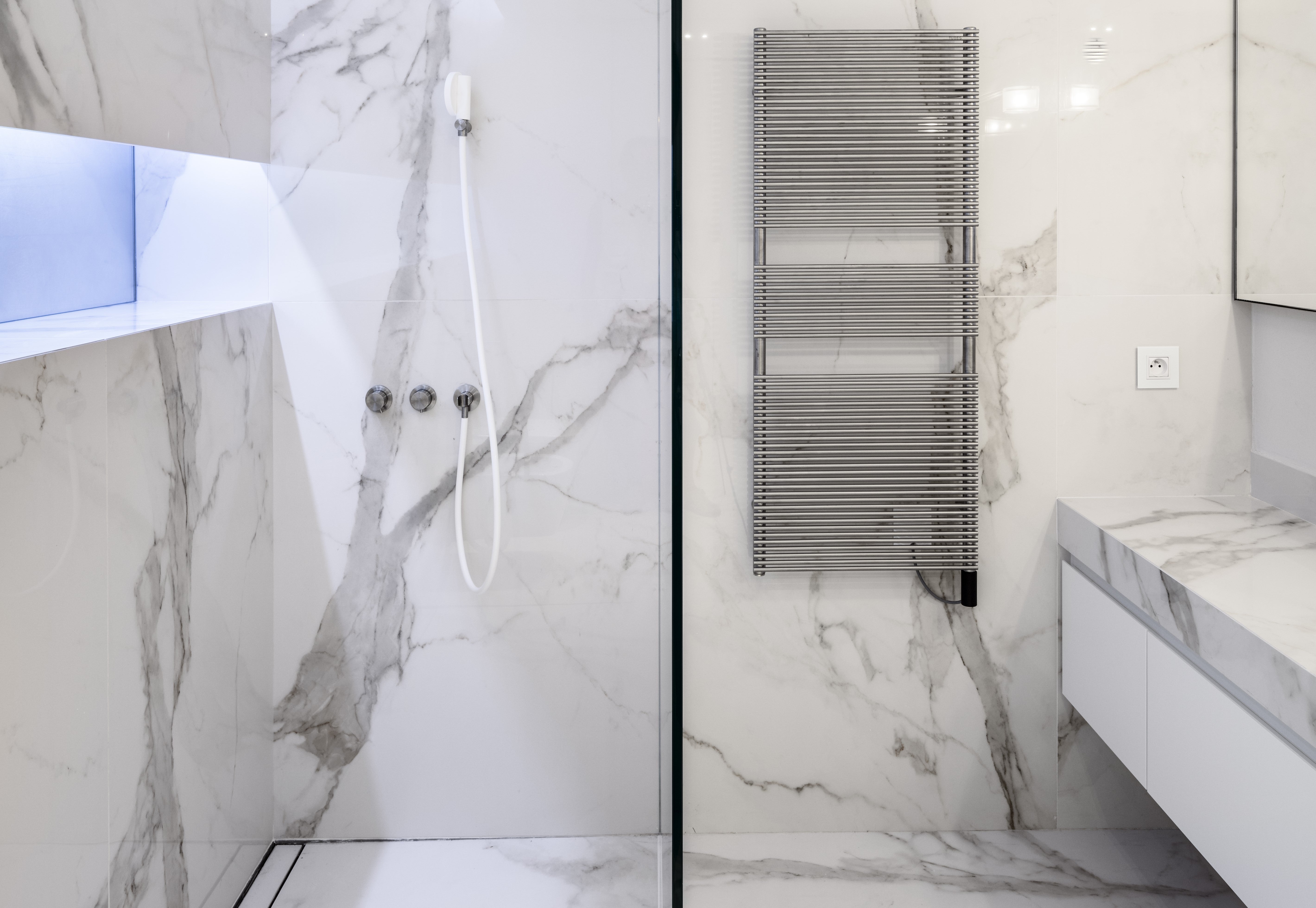CALACATTA ORO VENATO SOFT TOUCH 162X324X12